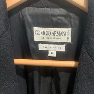 Women’s size 8 Giorgio Armani Cashmerere Navy blazer